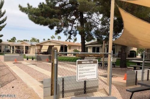 1935 Torrey Pne Ln, Chandler AZ  85249-3876 exterior