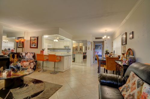 751 Monaco P, Delray Beach, FL 33446-1964