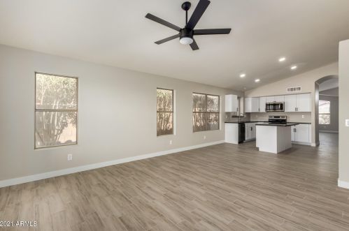 15224 Melissa Ln, Sun City AZ  85374-4493 exterior