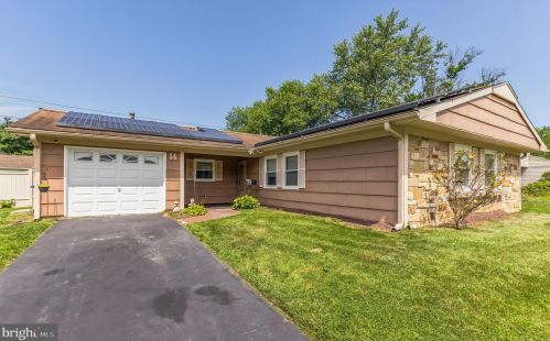 14 Normandy Ln, Willingboro NJ  08046-1308 exterior