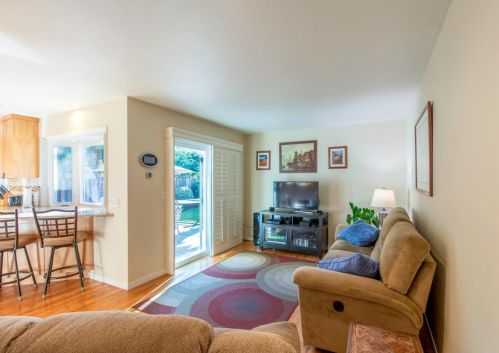 1531 Johnson Ave, San Jose CA  95129-4714 exterior