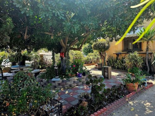 7503 Tujunga Ave, North Hollywood, CA 91605-3331