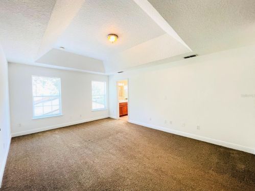 438 Palm Dr, Sanford FL  32771-9502 exterior