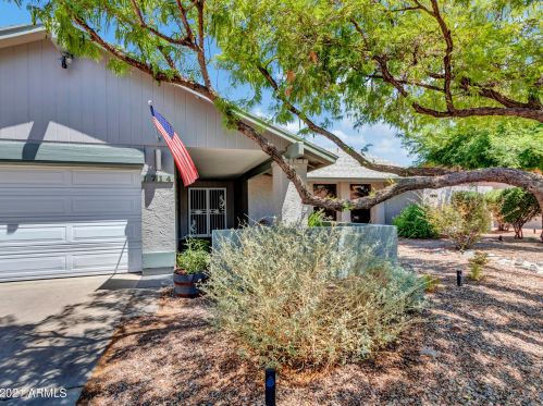 1714 Angel Fire Ter, Phoenix, AZ 85027-3507
