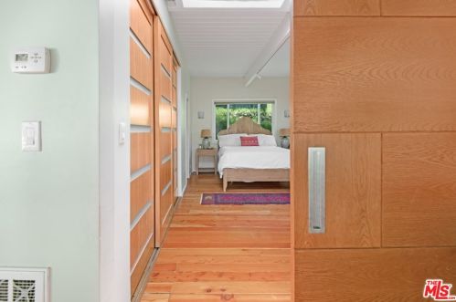 1145 Old Topanga Cyn Rd, Topanga CA  90290-3825 exterior