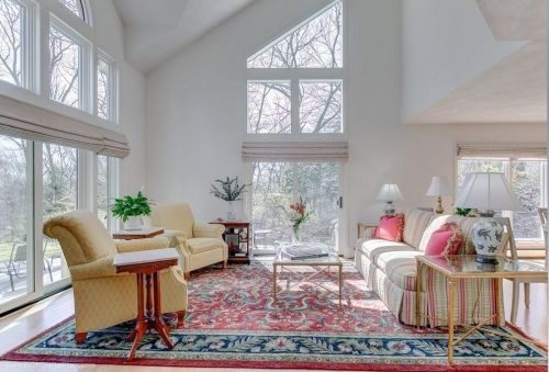 306 Walmsley Ln, South Kingstown RI  02874-3618 exterior