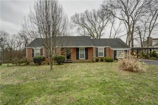 1121 Duncanwood Dr, Nashville, TN 37204-4106