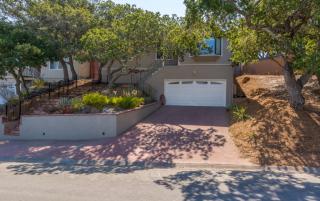 1823 Oak Knoll Dr, Belmont, CA 94002-1752