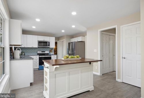 900 Short Ln, Seaford DE  19973-1136 exterior