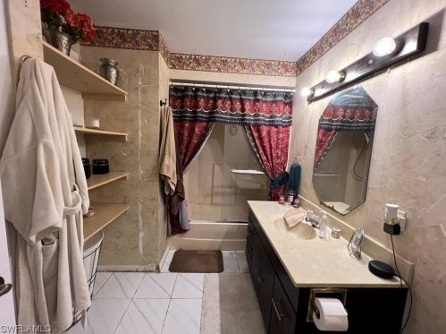 912 James Ave, Lehigh Acres FL 33936-3345 exterior