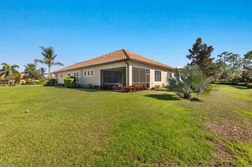 9155 Isla Bella Cir, Bonita Springs FL  34135-7198 exterior