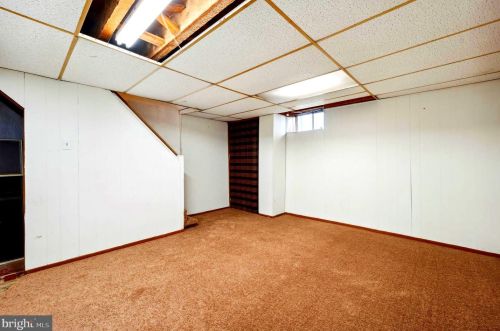 218 Westbridge Rd, Manor PA  19036-1527 exterior