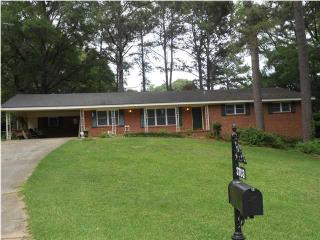 3703 Lewis Ln, Montgomery, AL 36109-1507