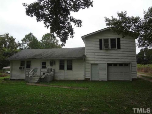 370 Perrytown Rd, Warrenton, NC 27589-9577