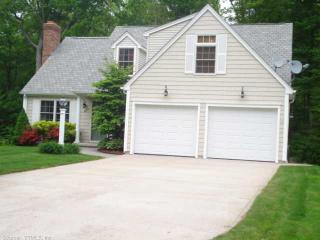 14 Village Dr, Waterford, CT 06385-3323
