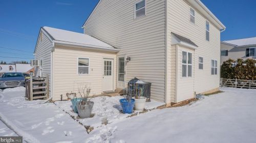 1749 Walnut St, Lansdale PA  19446-1136 exterior