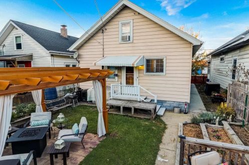 613 Keefe Ave, Milwaukee WI 53212-1801 exterior