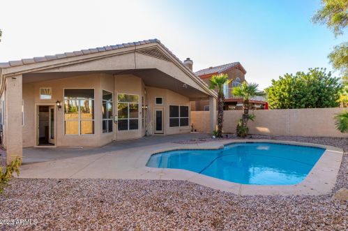 441 Karen Dr, Chandler, AZ 85224-7584