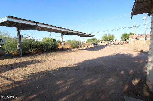 208 Cameron Ave, Casa Grande AZ  85122-4110 exterior