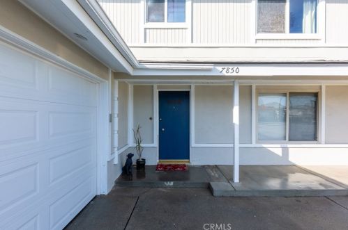 7850 Crest Cir, Long Beach, CA 90808-3107