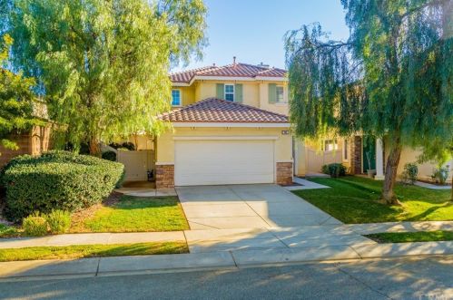 946 Spica Dr, Beaumont, CA 92223-2491