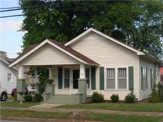418 Military Ave, Lawrenceburg, TN 38464-3330