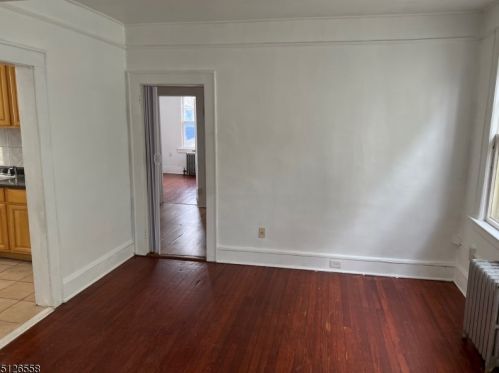 139 Willowdale Ave, Montclair NJ  07042-4316 exterior