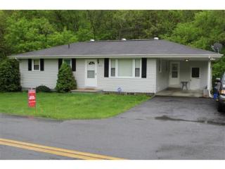 1332 Bell Ridge Dr, Kingsport, TN 37665-1213