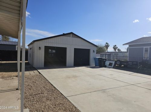3721 Ross Ave, Glendale, AZ 85308-2145