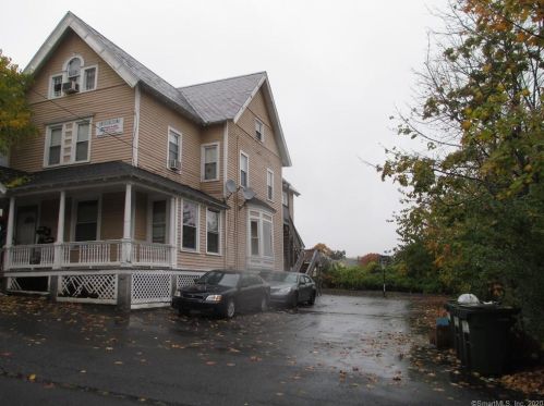 160 Prospect St, Waterbury, CT 06710-2315