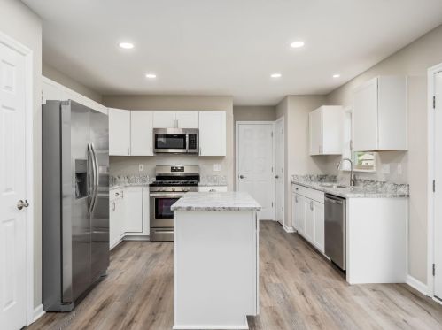 231 Stonemast Loop, Pataskala OH  43062-7322 exterior