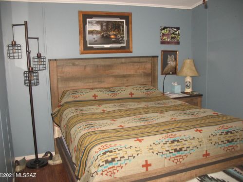 7637 Touchstone St, Tucson AZ 85735-9046 exterior