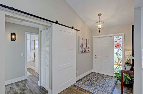 121 Wandering Trl, Jupiter FL  33458-7332 exterior