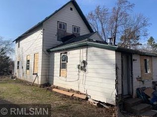 306 9th St, Little Falls, MN 56345-2923