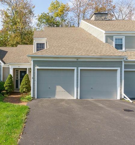 41 Ridgefield Dr, Reidsville, NY 12186-9208