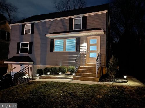16 Midland Ave, Berwyn, PA 19312-1661