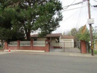 2941 Belden St, Sacramento CA  95815-1213 exterior