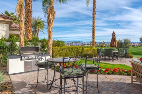 51464 Marbella Ct, La Quinta CA  92253-9056 exterior