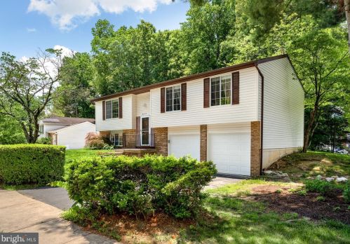 8373 Magic Leaf Rd, Springfield, VA 22153-2529