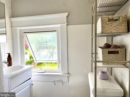 102 Catawba Ave, Newfield NJ 08344-9516 exterior