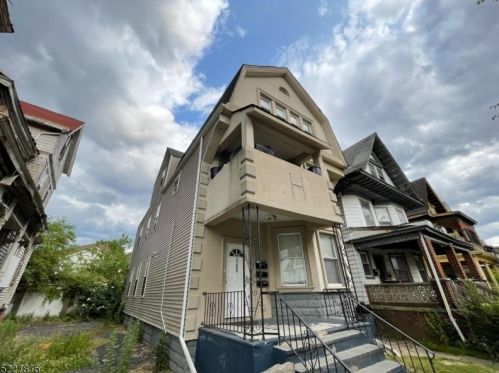168 18th St, East Orange NJ  07018-0039 exterior