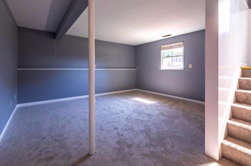 3647 Christopher Pl, Darbydale OH  43123-2427 exterior