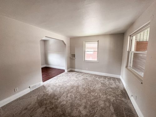 827 Woodward St, Mckeesport PA  15132-1660 exterior