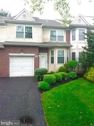 202 Victoria Ct, Prospectville, PA 19002-2870