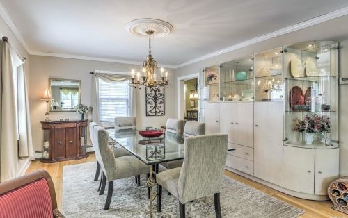 112 Holland Ave, Floral Park NY  11001-1202 exterior