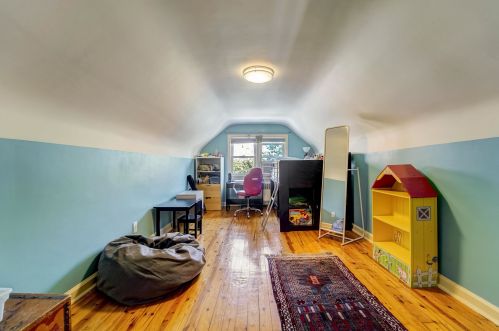 656 Avenue A, Bayonne NJ  07002-1801 exterior