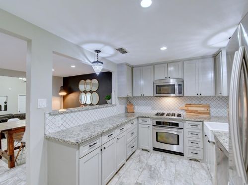 7613 Hewitt St, Fort Worth, TX 76182-3925