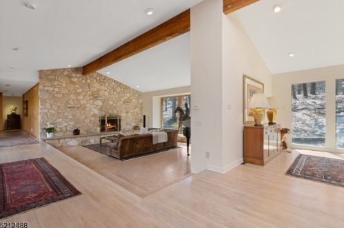 101 Overleigh Rd, Bernardsville, NJ 07924-1511