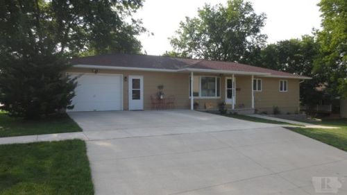 1020 Clark St, Roselle, IA 51401-2035