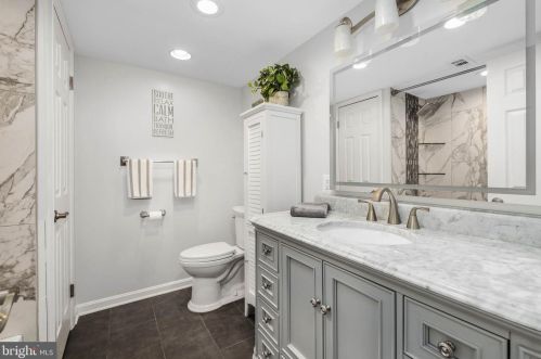3713 George Mason Dr, Falls Church VA  22041-3761 exterior